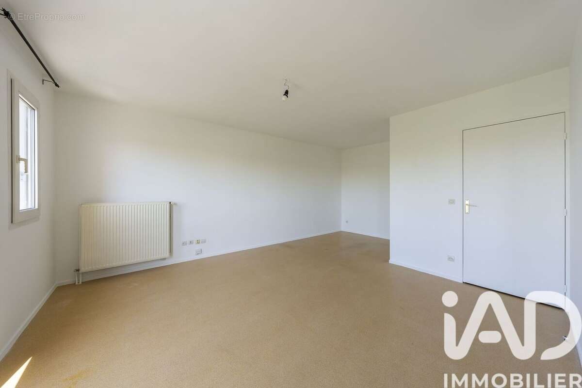 Photo 3 - Appartement à CHEVILLY-LARUE