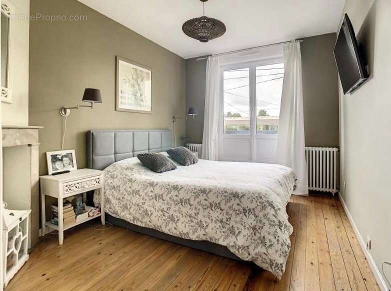 Maison à LA CHAPELLE-D&#039;ARMENTIERES