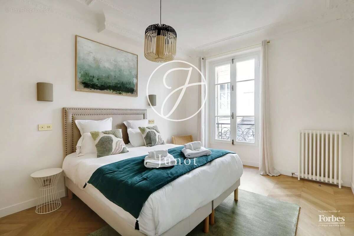 Appartement à PARIS-5E