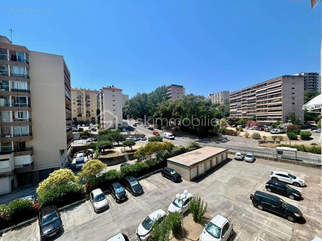 Appartement à AJACCIO
