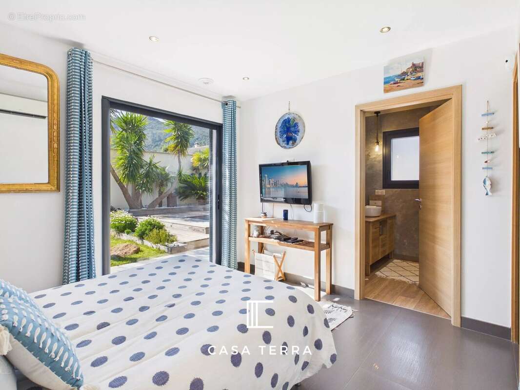 Maison à PORTO-VECCHIO