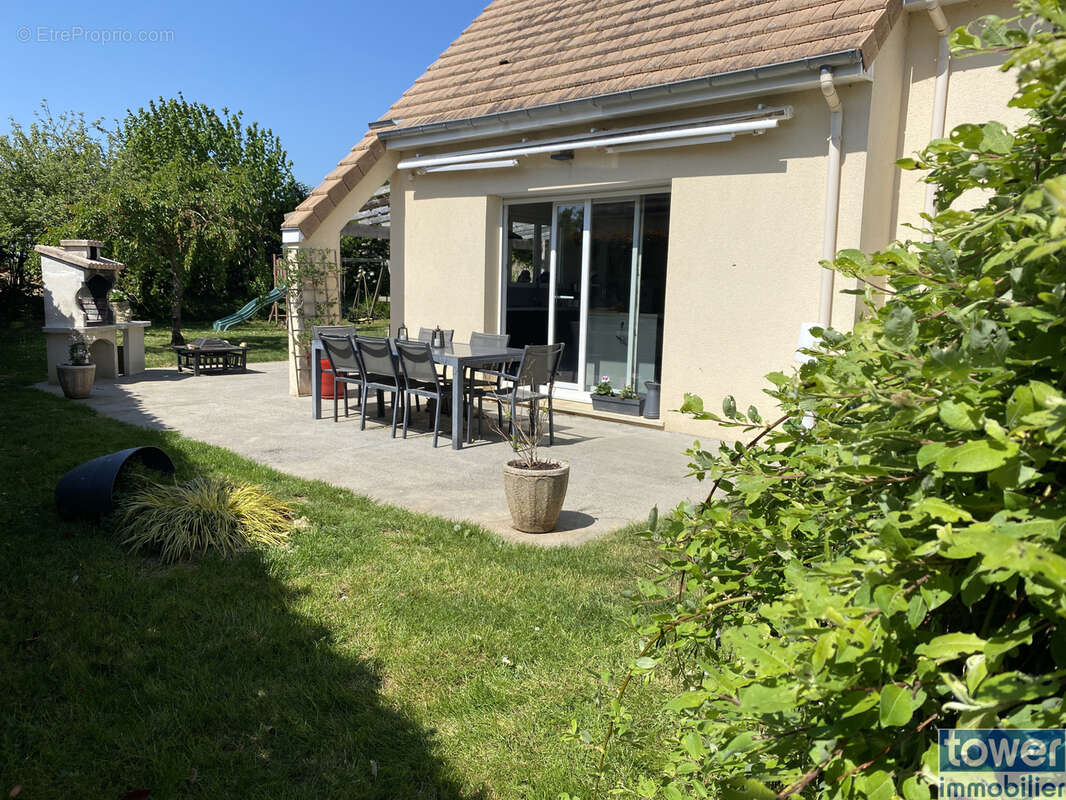 Maison à SANNERVILLE