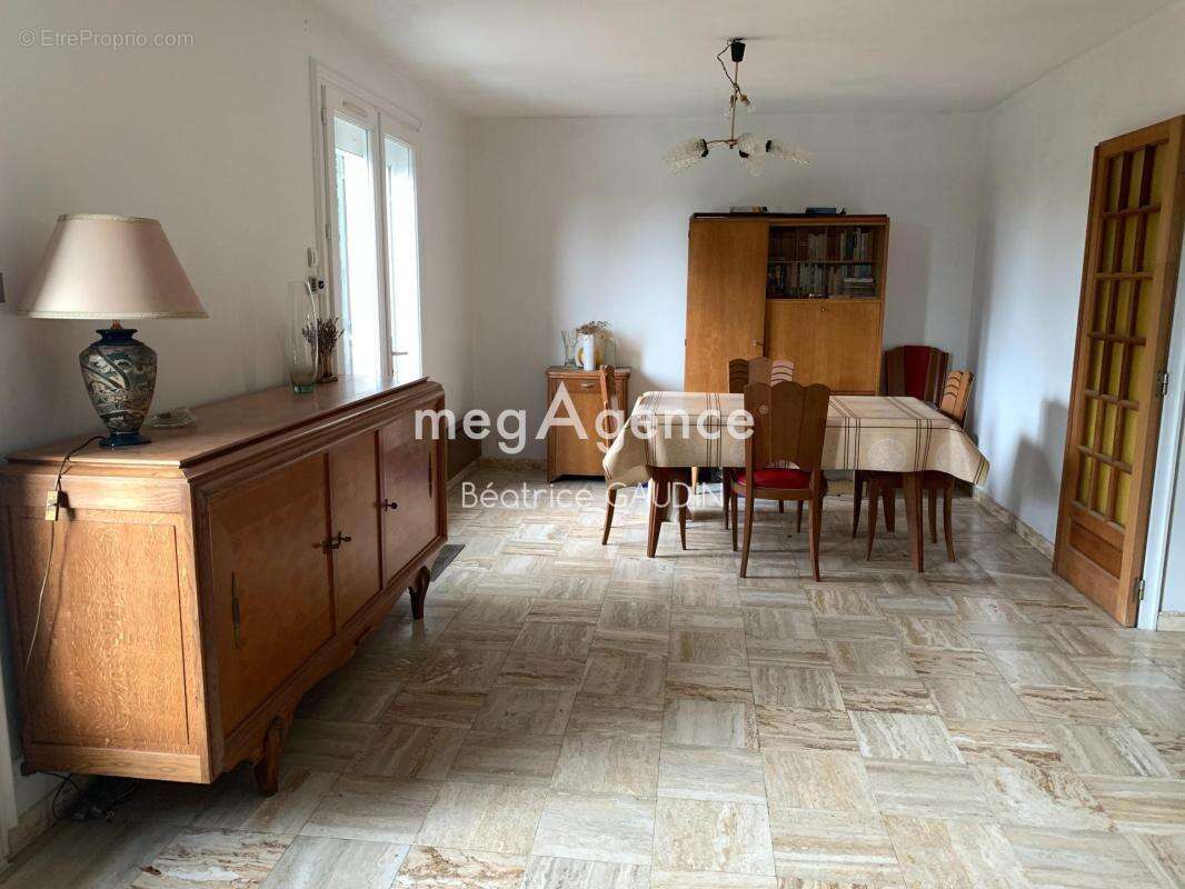 Maison familiale 112 m² - 4 chambres + grenier amenageable - photo 3