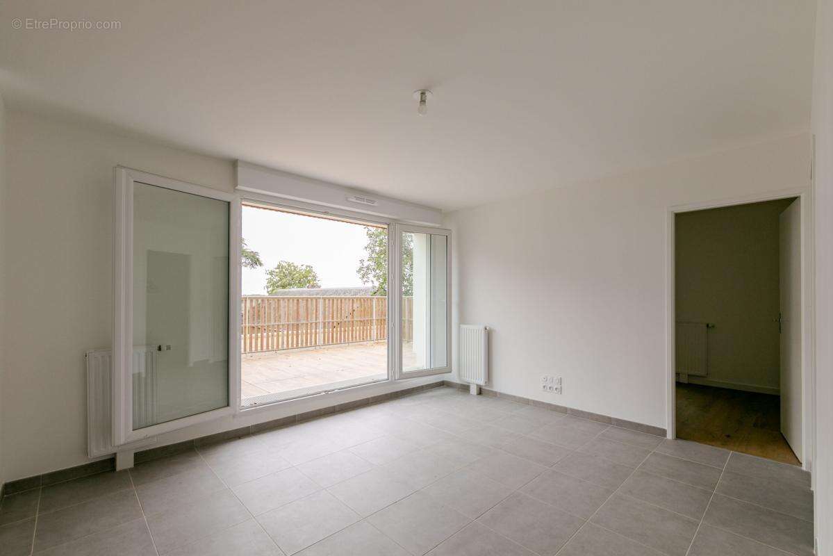 Appartement à COUERON