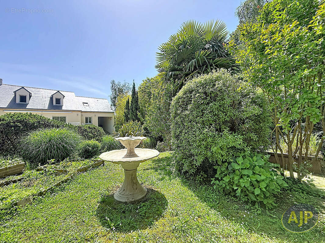 Maison à NORT-SUR-ERDRE
