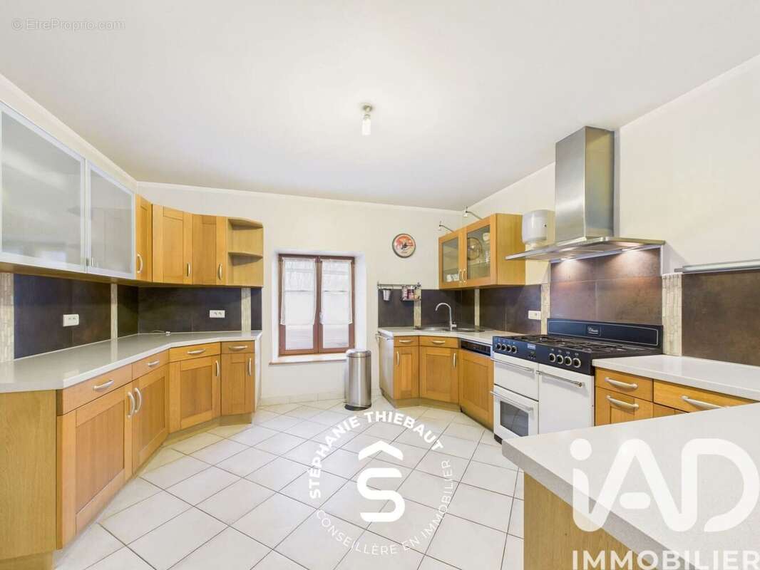 Photo 4 - Maison à AVRAINVILLE