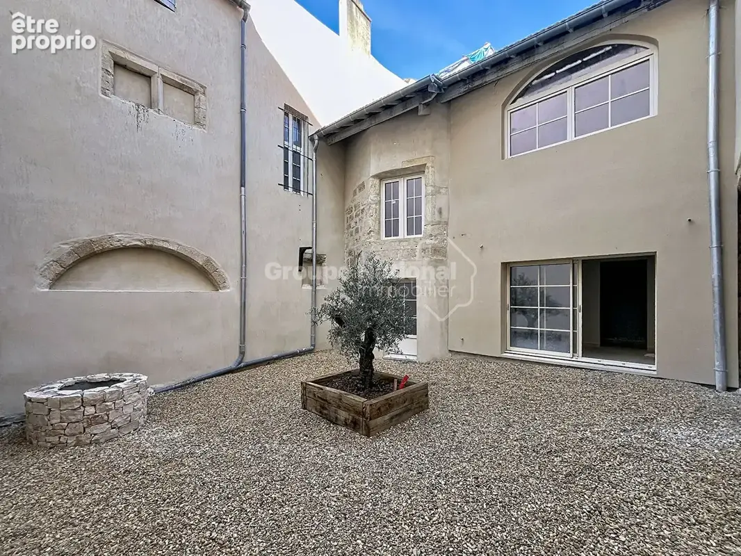 Photo Appartement à Orange au prix de 307 000€