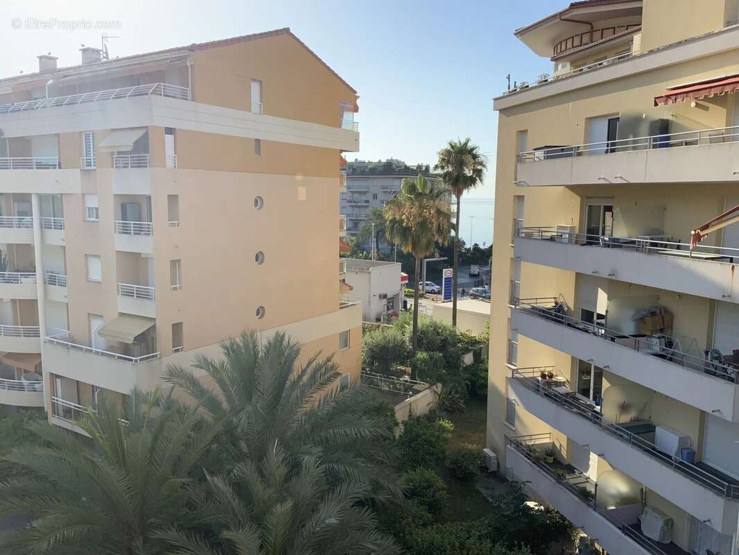 Appartement à MENTON