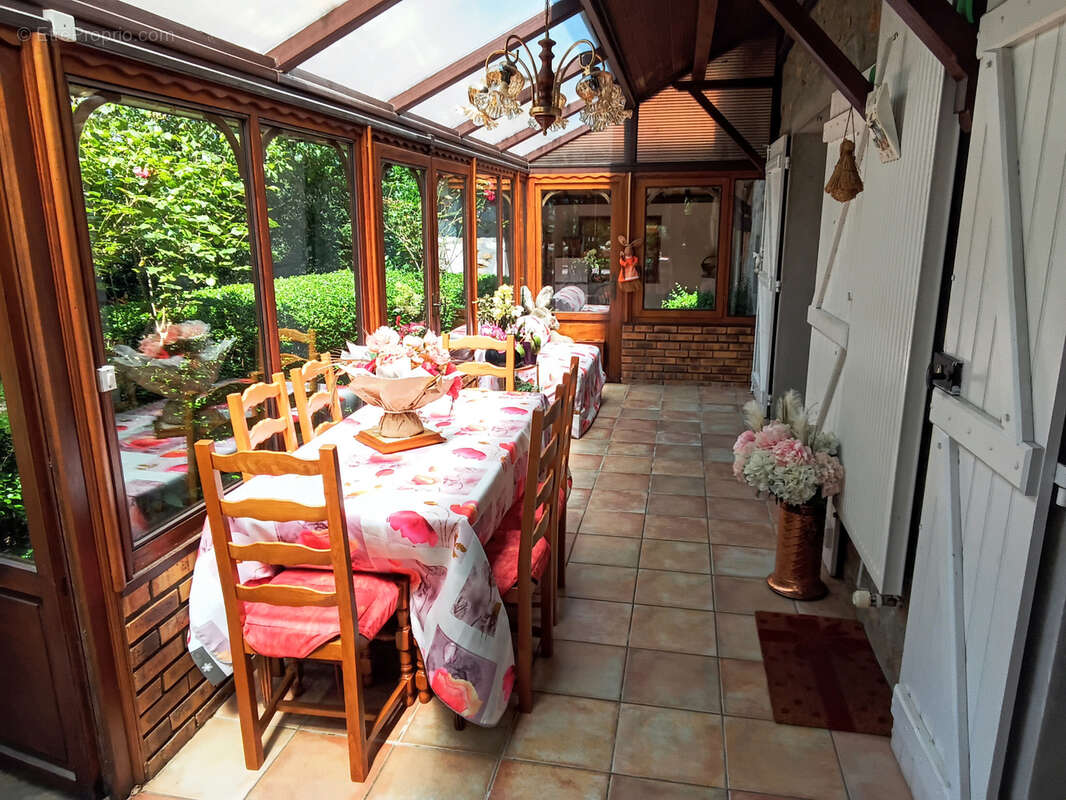 Maison à TOULON-SUR-ARROUX