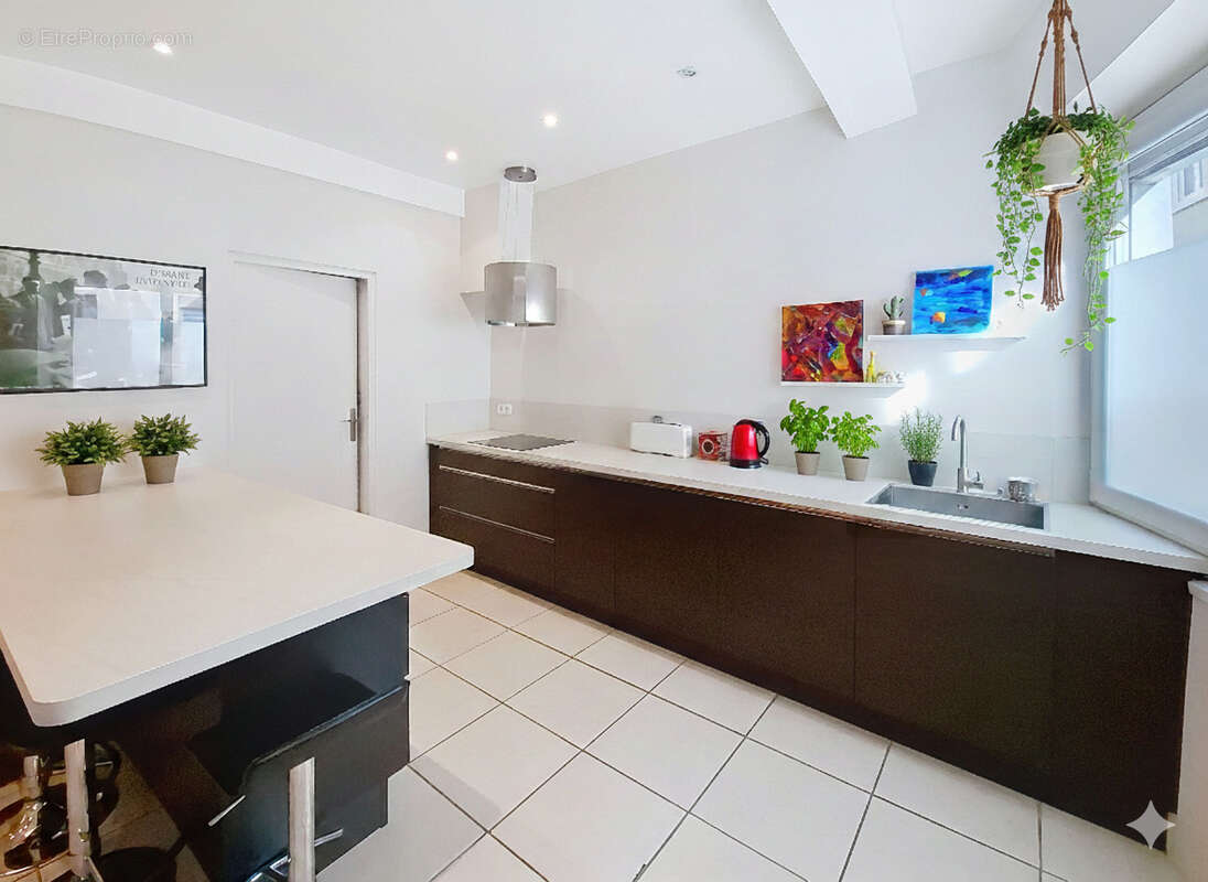 Appartement à VOURLES