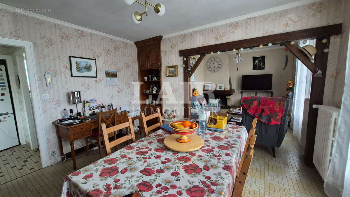 Maison à SEES