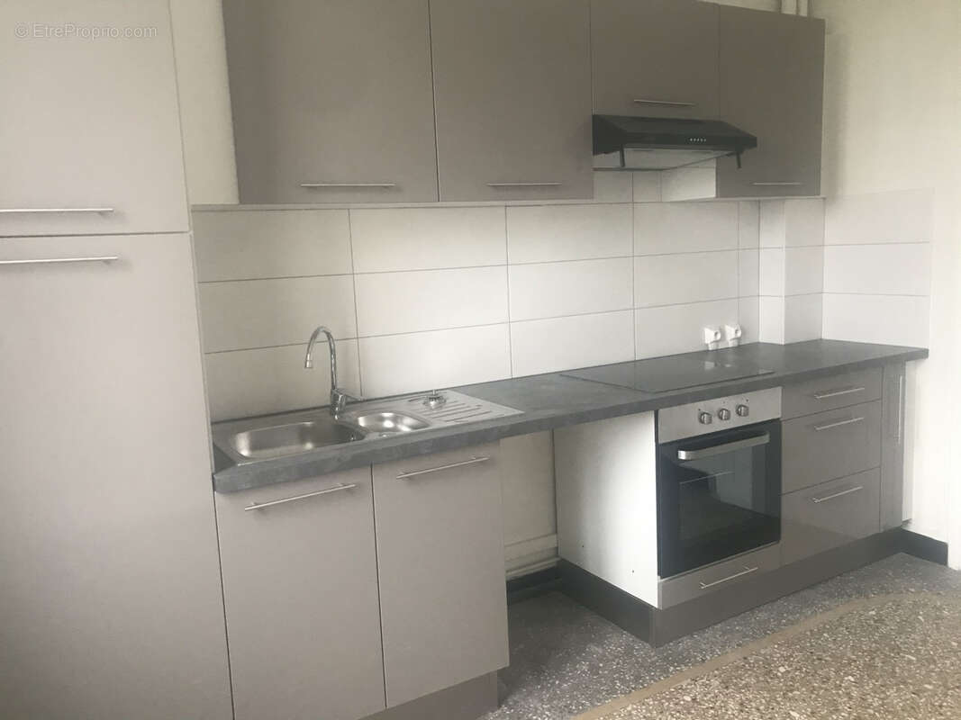 Appartement à FLEURY-LES-AUBRAIS