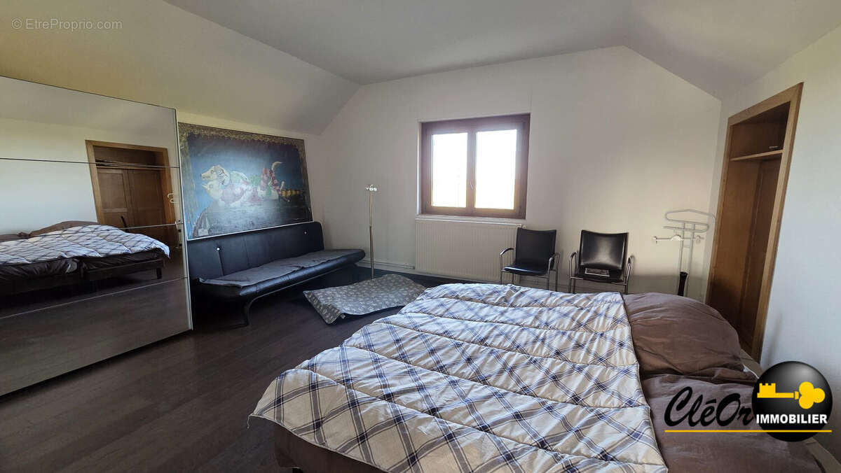 Maison à MOUTHIER-EN-BRESSE