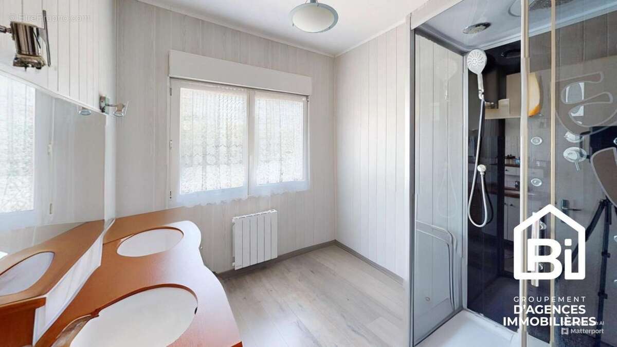 Maison à OUISTREHAM