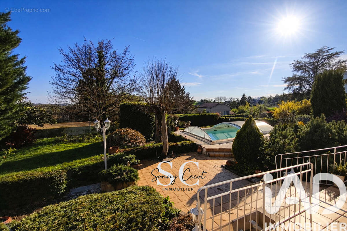 Photo 2 - Maison à FOULAYRONNES