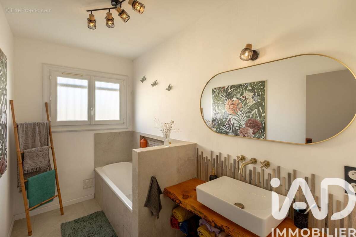 Photo 8 - Maison à ARLES