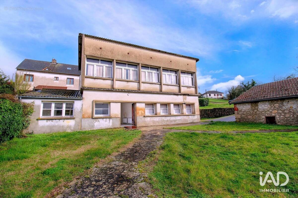 Photo 1 - Commerce à CHATILLON-COLIGNY