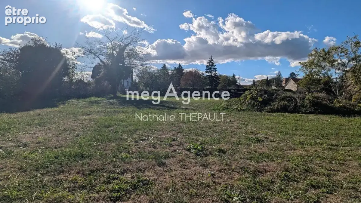 SAINT-MARTIN-LA-GARENNE, Terrain constructible de 1004m² - photo 4