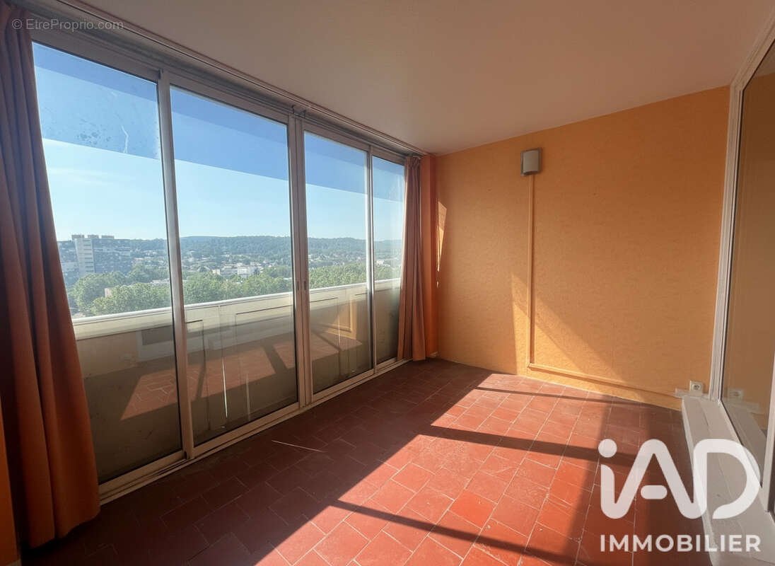 Appartement 107 m² à Bagnols-Sur-Ceze  - photo 6
