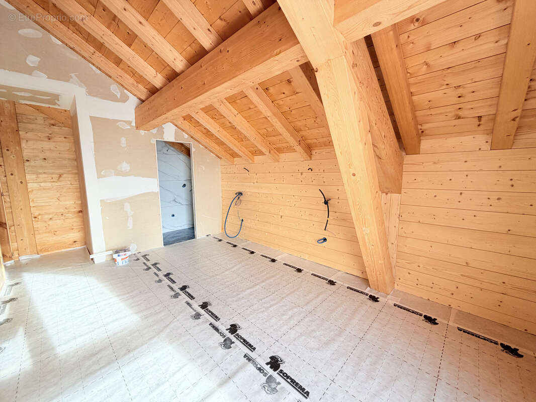 Maison à FONTCOUVERTE-LA-TOUSSUIRE