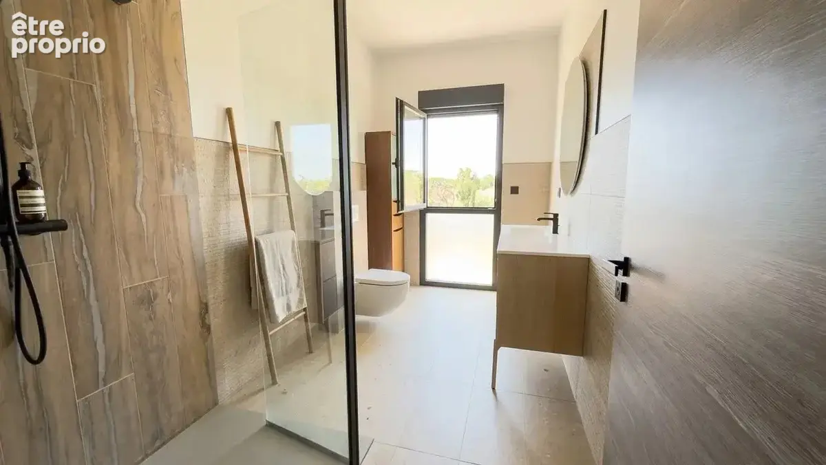 Maison T7 récente et moderne 170 m2 à Saint-Parres-aux-Tertr - photo 7