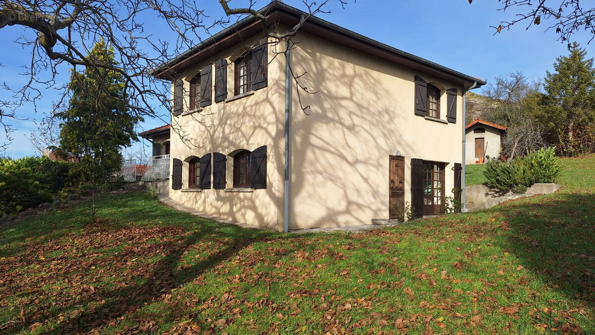 Maison à COURNON-D'AUVERGNE