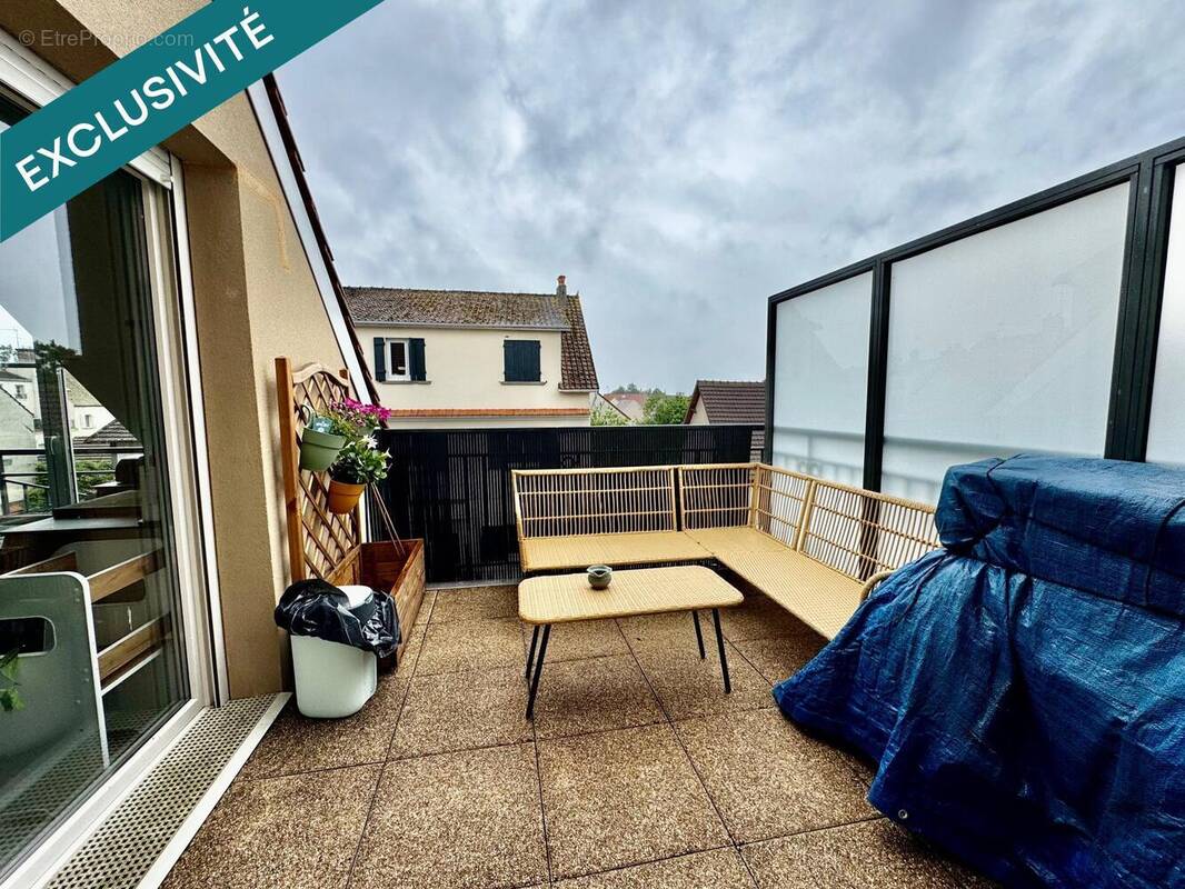 Photo 1 - Appartement à JOUARS-PONTCHARTRAIN