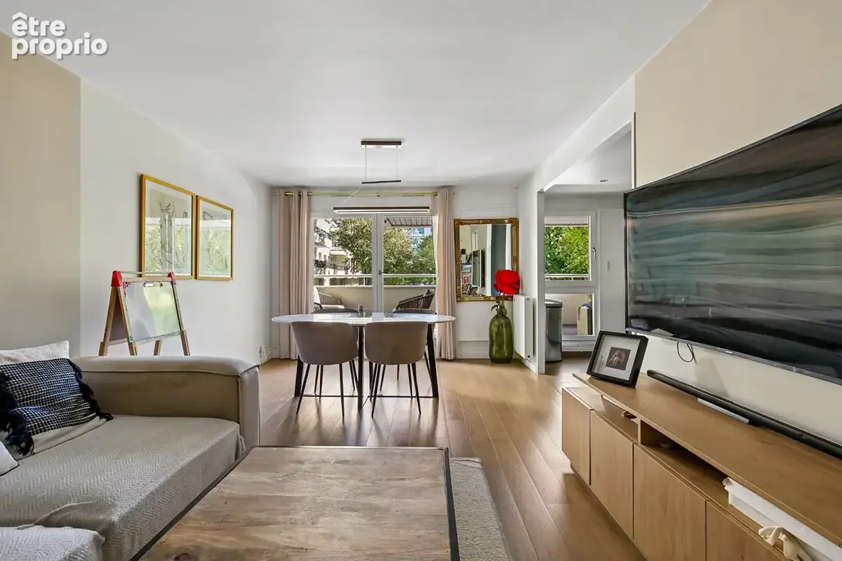 Appartement à LEVALLOIS-PERRET