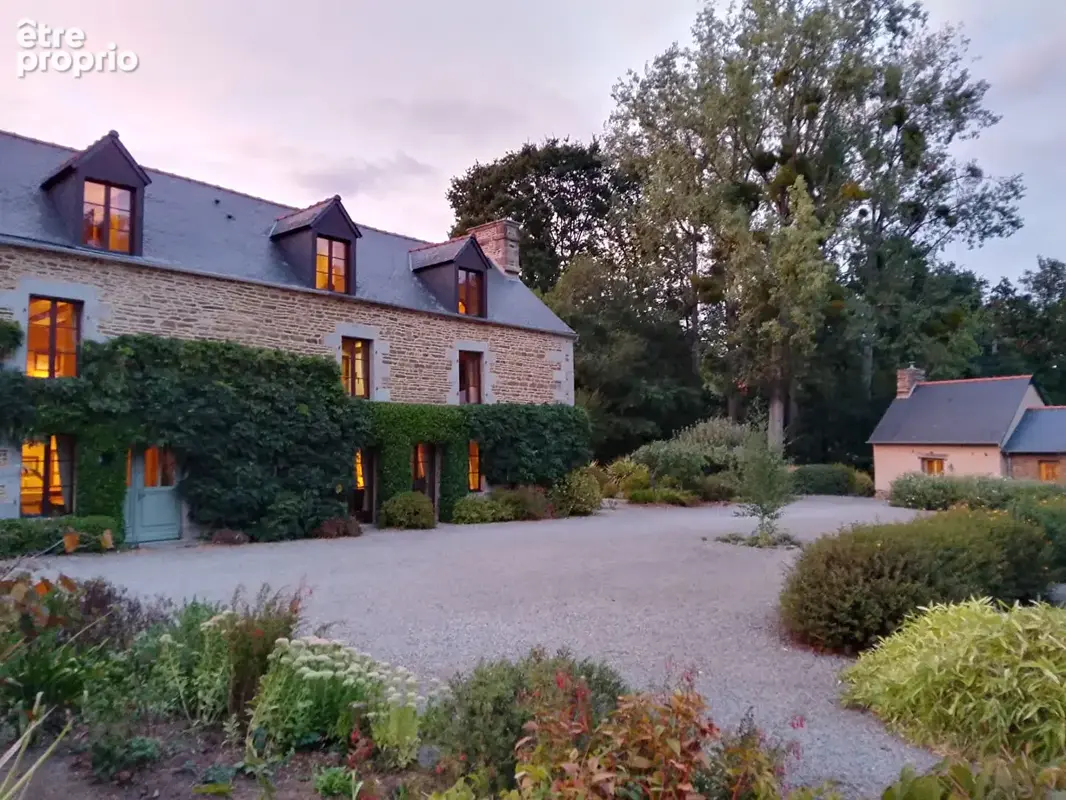 Maison à TRANS-LA-FORET