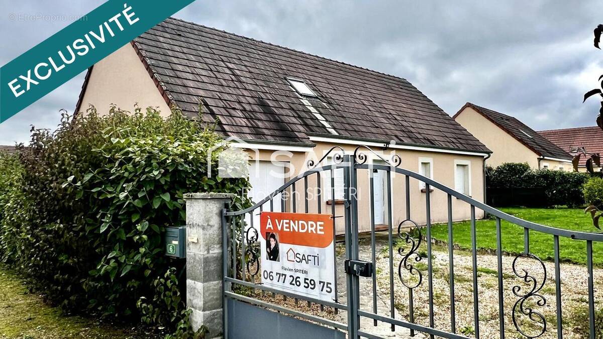 Photo 1 - Maison à LONGNY-AU-PERCHE