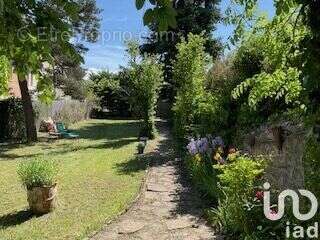 Photo 4 - Maison à LENTILLY