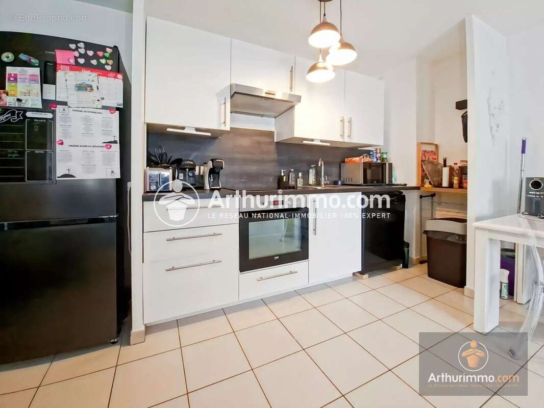 Appartement à SAINT-PIERRE-DU-PERRAY