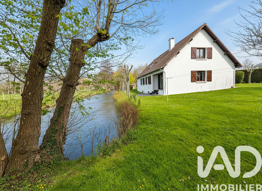 Photo 2 - Maison à BELLENGREVILLE