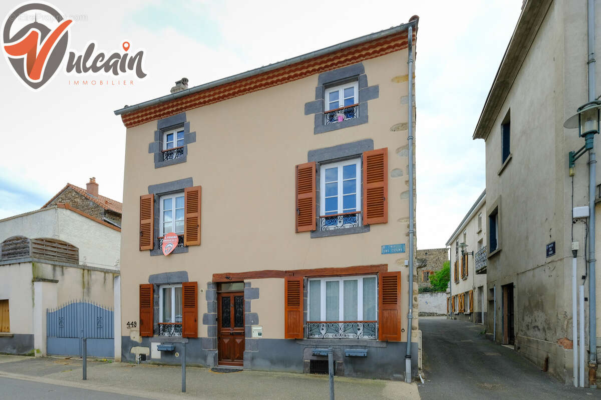 Maison à VERTAIZON