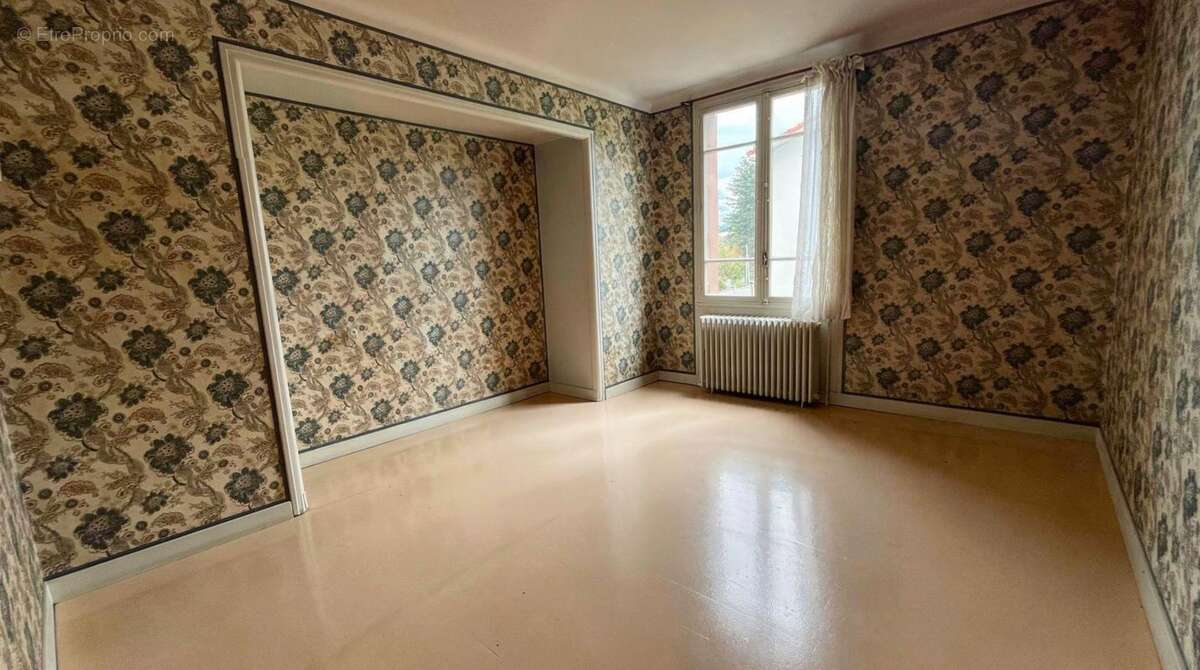 Maison 170 m² à Nerac  - photo 8