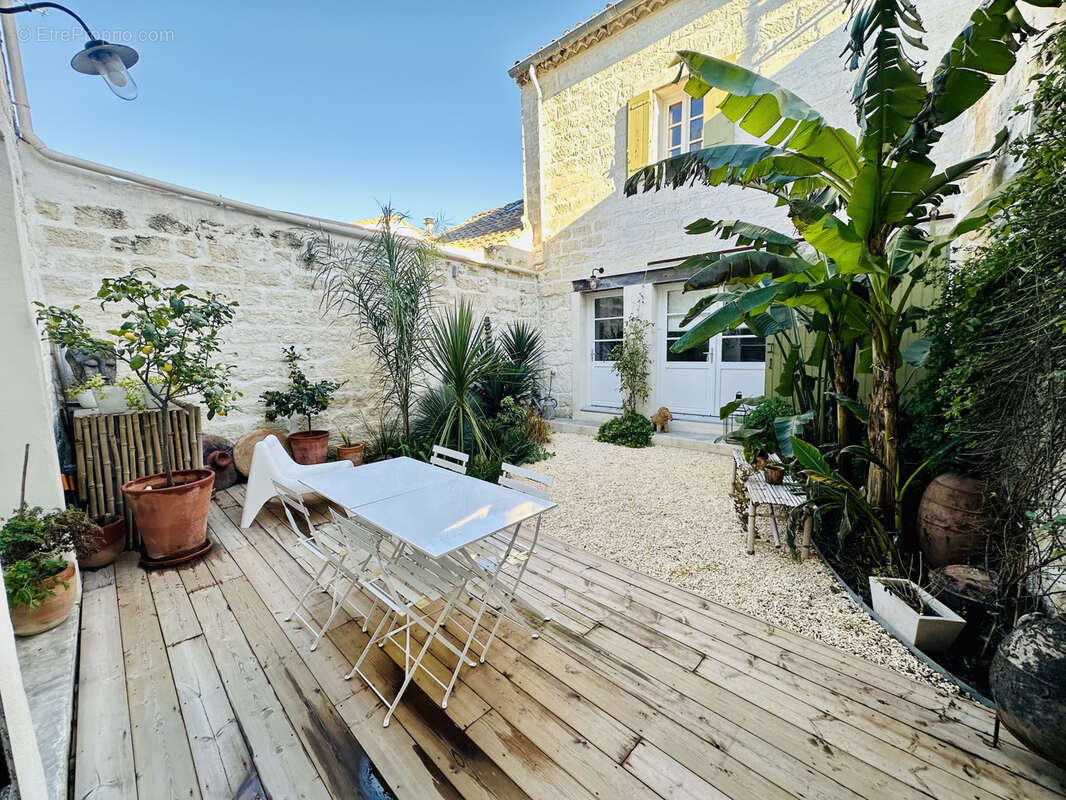 Maison à AIGUES-MORTES