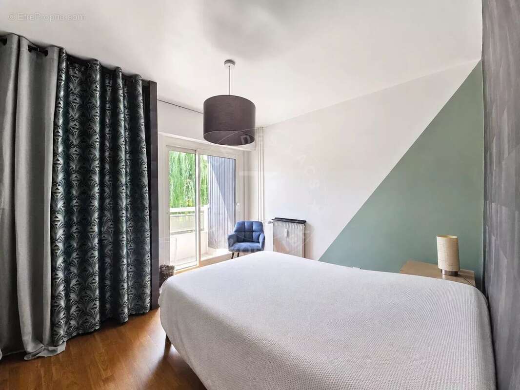 A vendre - Beau T3 de 79 m2 à Annecy - photo 4