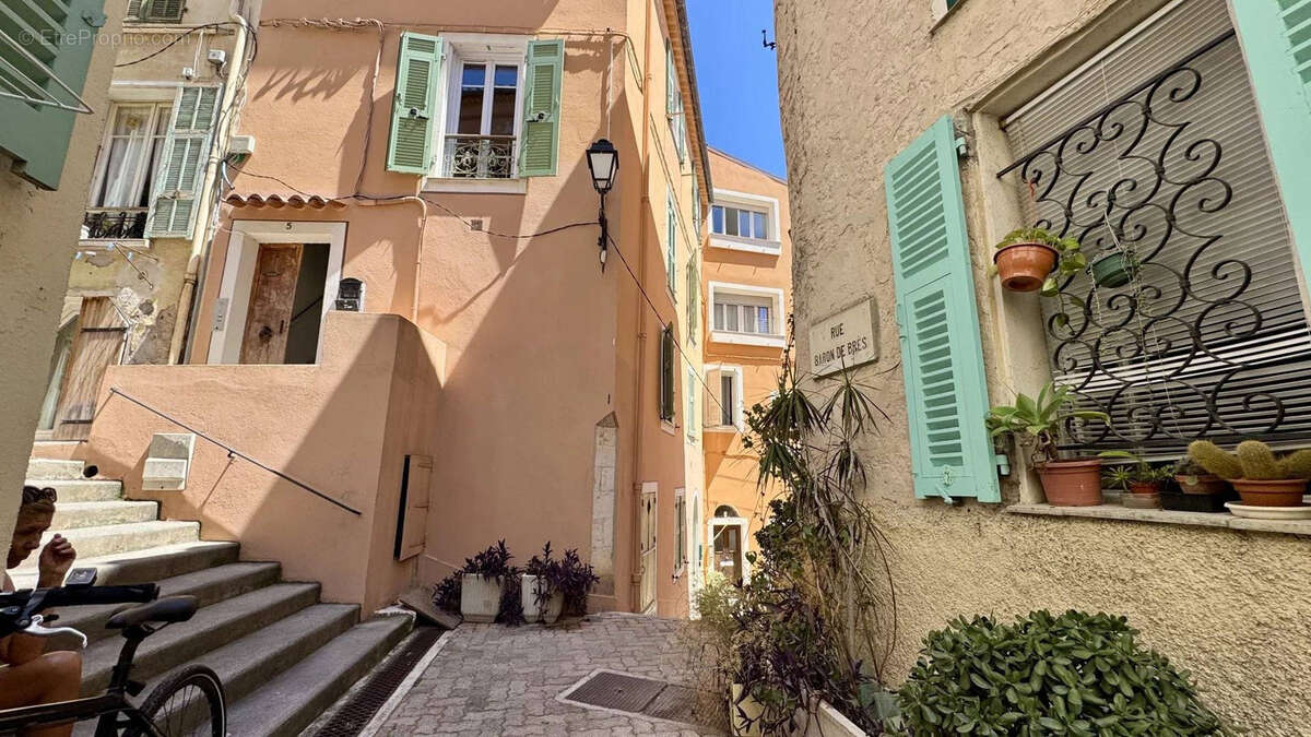 Appartement à VILLEFRANCHE-SUR-MER