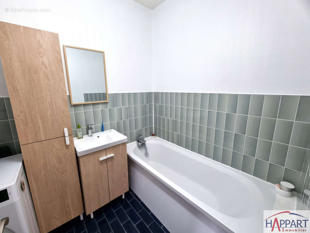 Appartement à VAUX-LE-PENIL