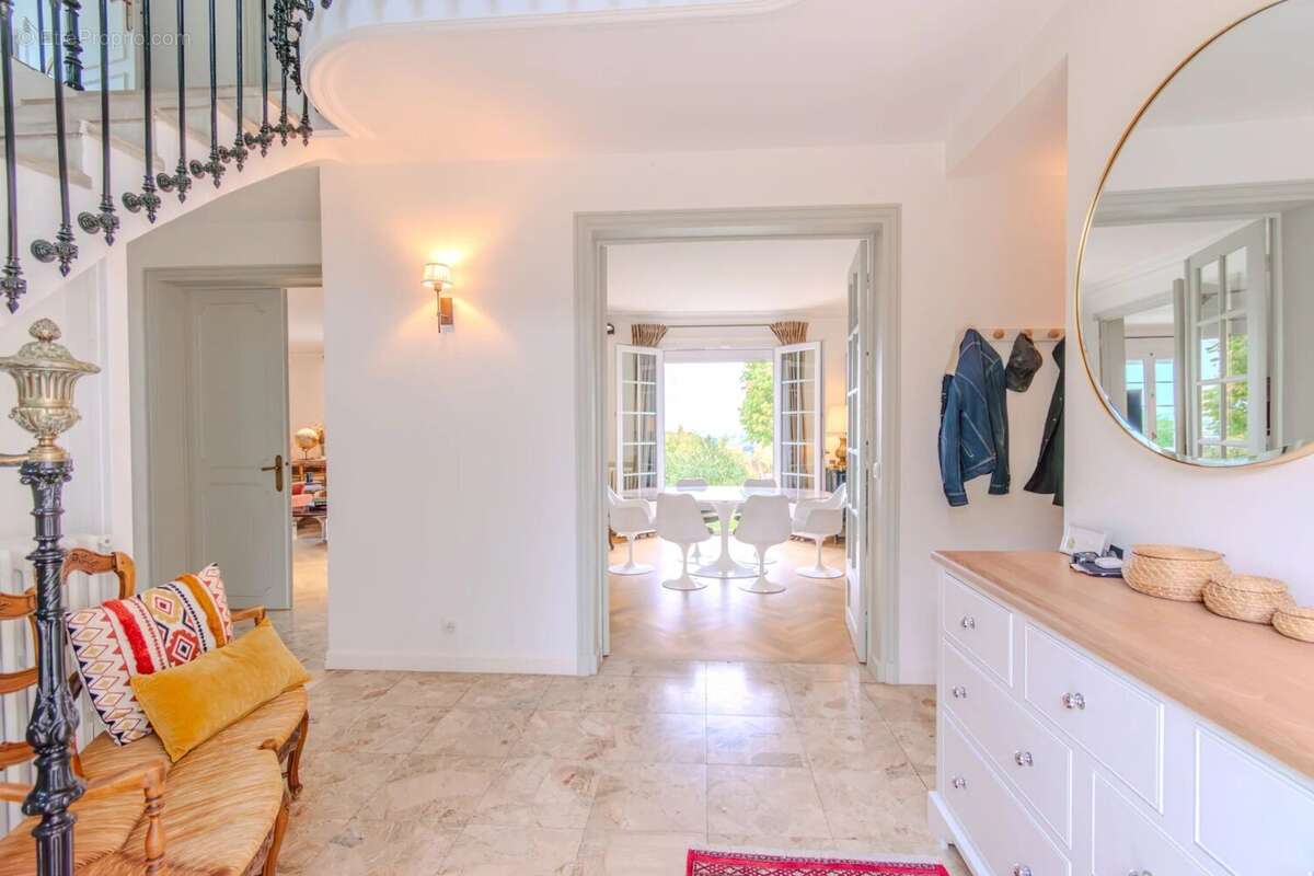 Maison à DEUIL-LA-BARRE