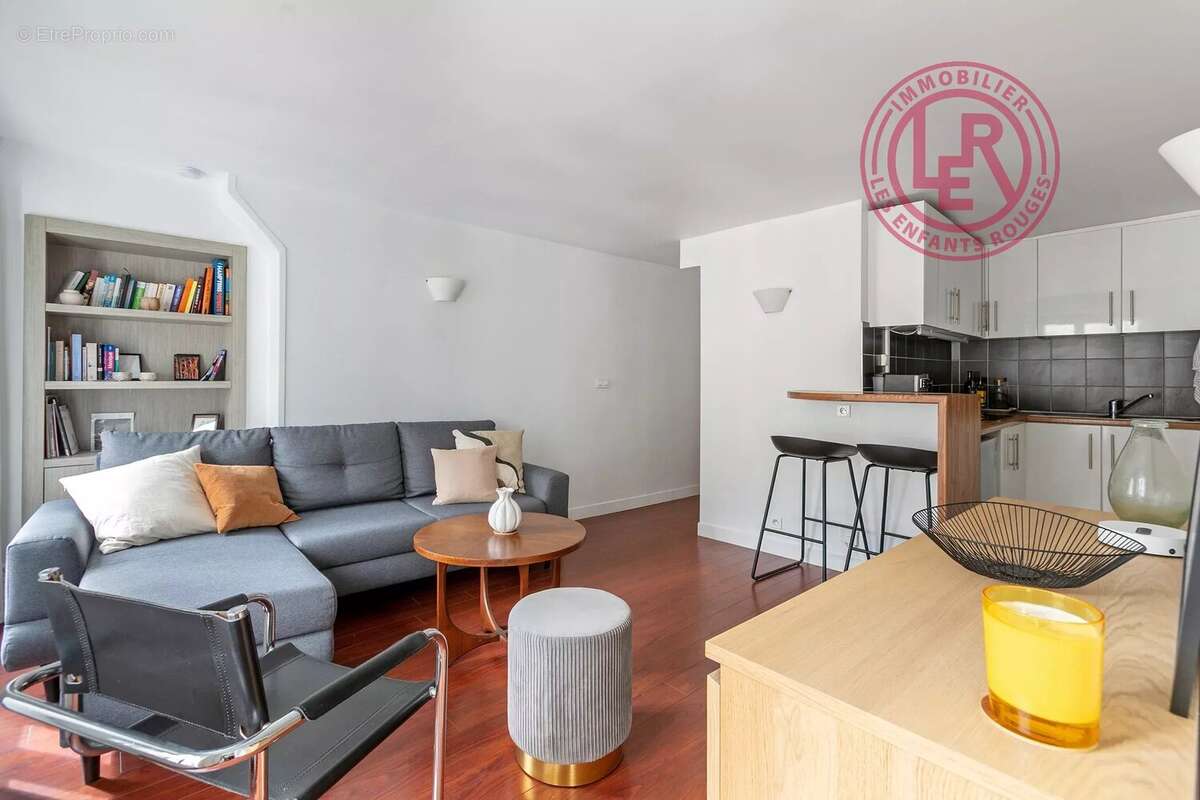 Appartement à PARIS-2E