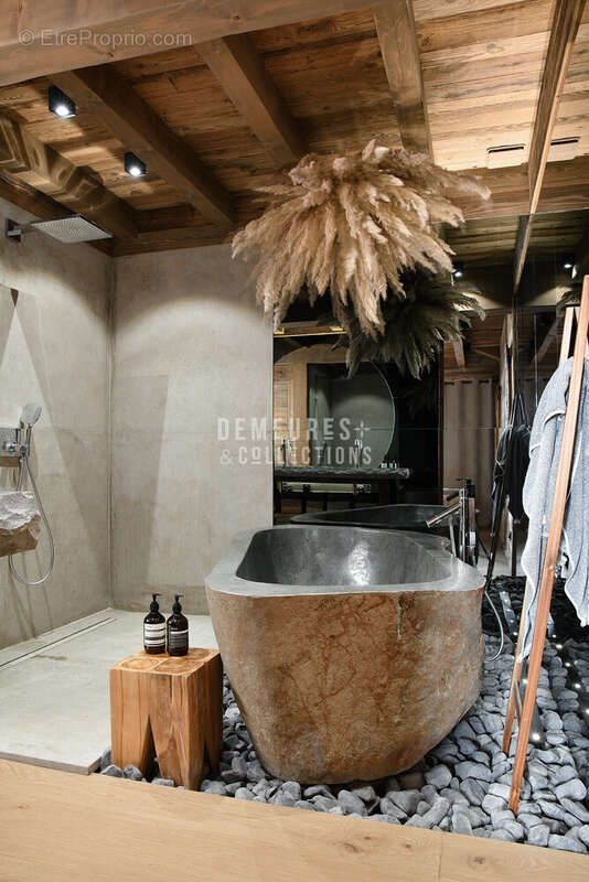 Maison à CREST-VOLAND