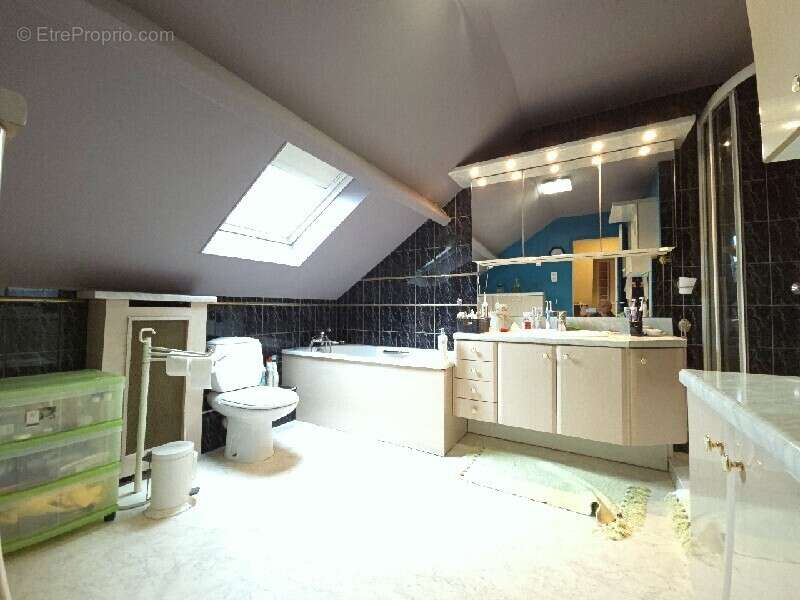 Maison à NOGENT-SUR-OISE