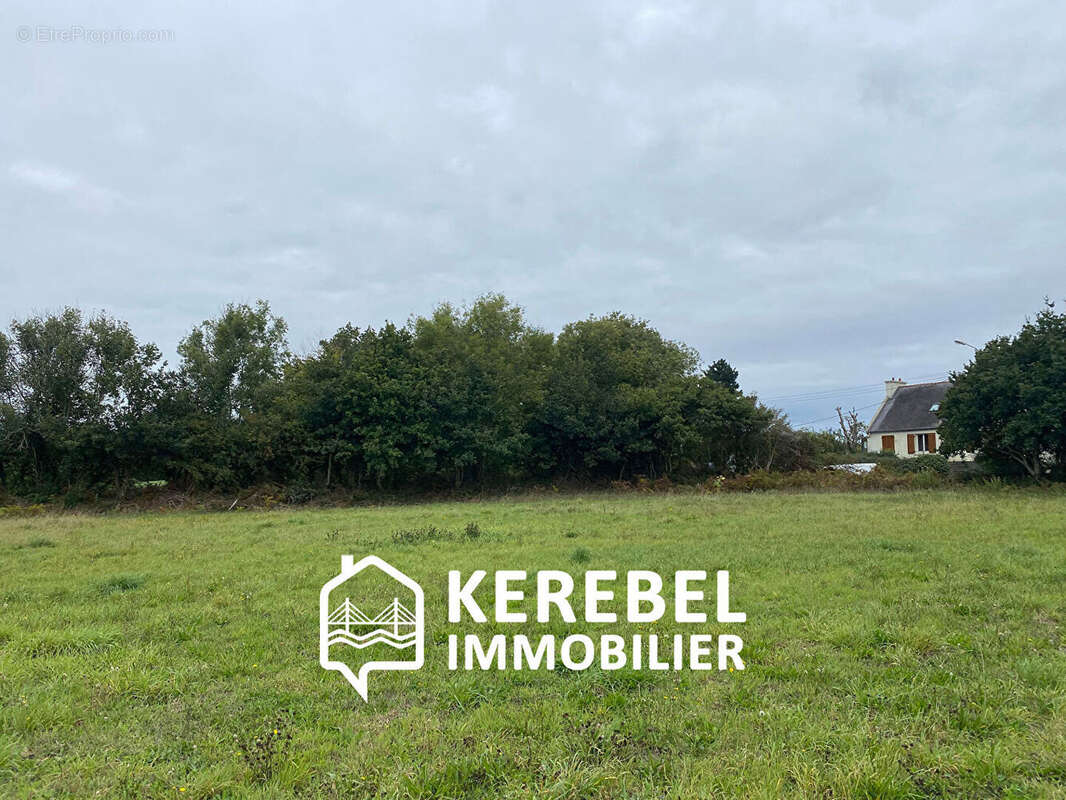 Terrain à LOPERHET