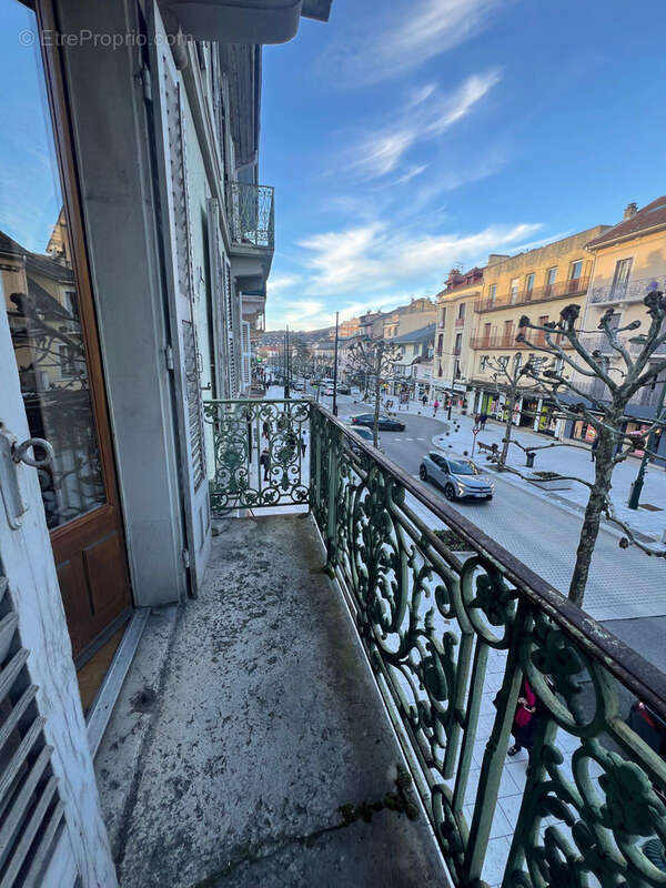 Appartement à AIX-LES-BAINS