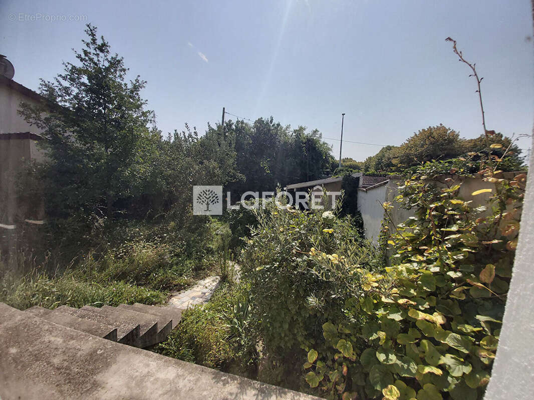 Maison à VILLEMOMBLE