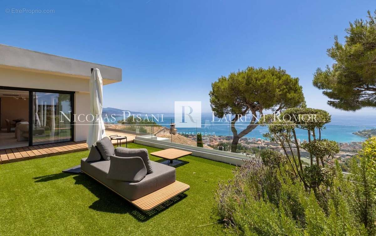 Maison à ROQUEBRUNE-CAP-MARTIN
