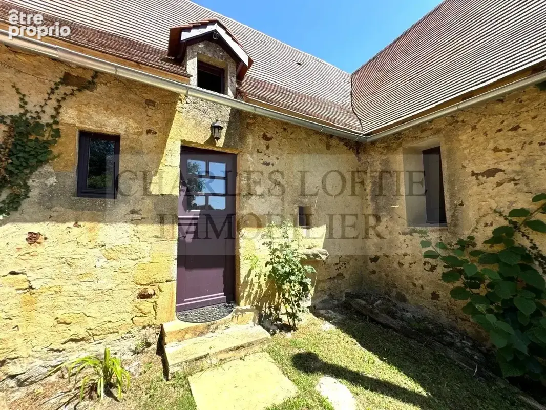 Ferme restaurée sur 1,4 ha de terrain - photo 13