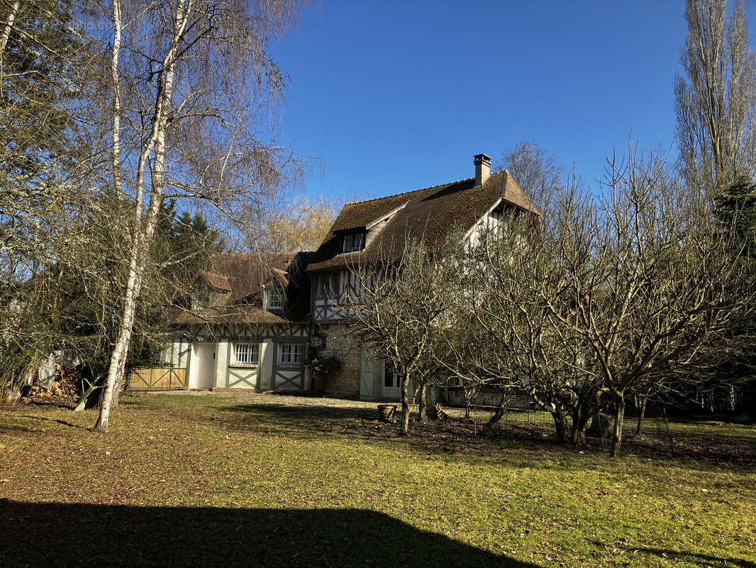 Maison à PACY-SUR-EURE