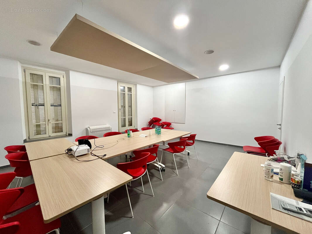 Menton centre - palace - appartement 8 pieces- 201 m2 - bourgeois - photo 10